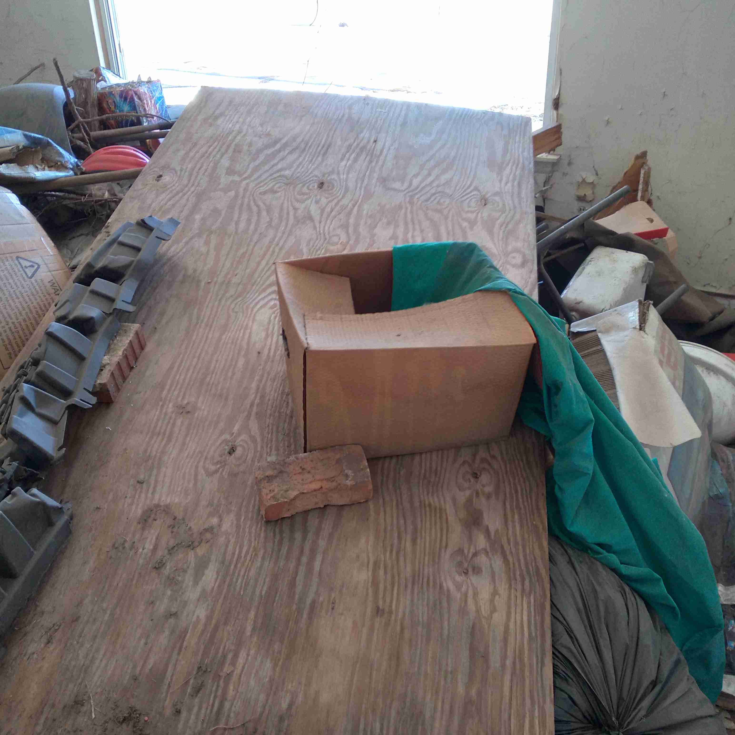 11755 n martindale (44).jpg